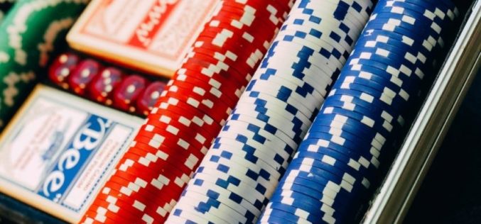 Enjoy The Boarding Sensation Of Poker Games In AgenIdn
