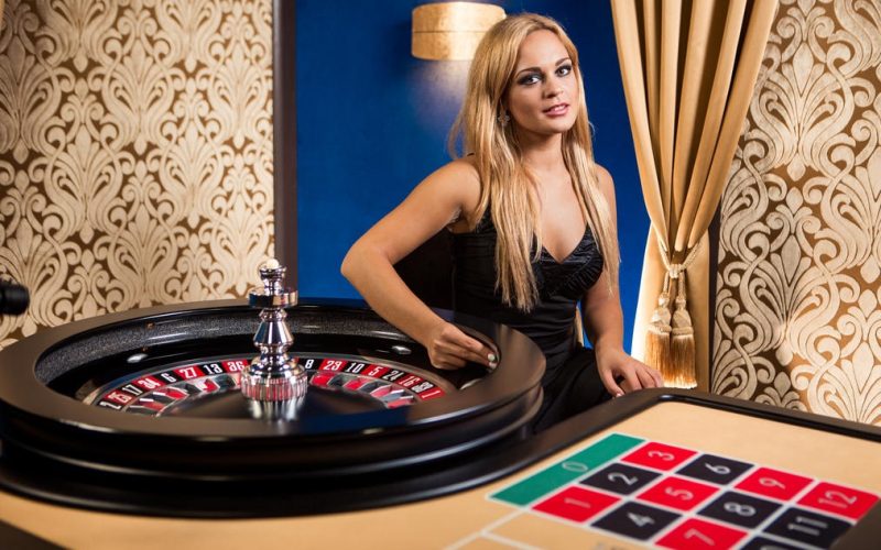 Learn How To Play Poker Online