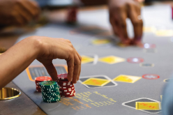 Online Gambling: Various Pros And Cons